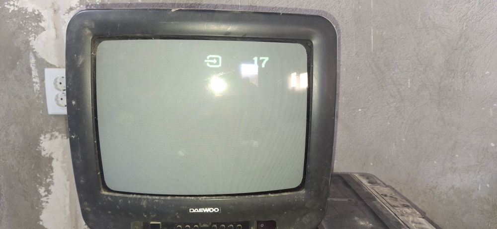 Телевизор DAEWOO