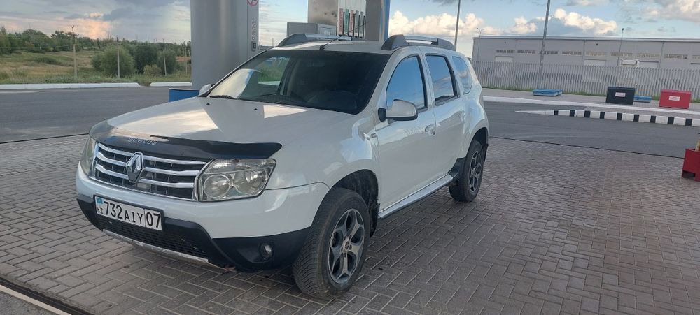 Рено дастер 4WD  в отличном состоянии