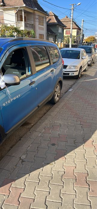 Dacia Lodgy Stepway, 1.2 Tce, 2015, 7 locuri