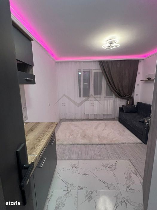 Camera camin renovata complet
