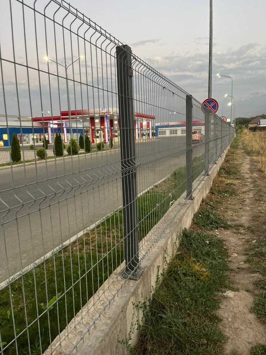 Модульное ограждение 3Д сетка. Монтаж.