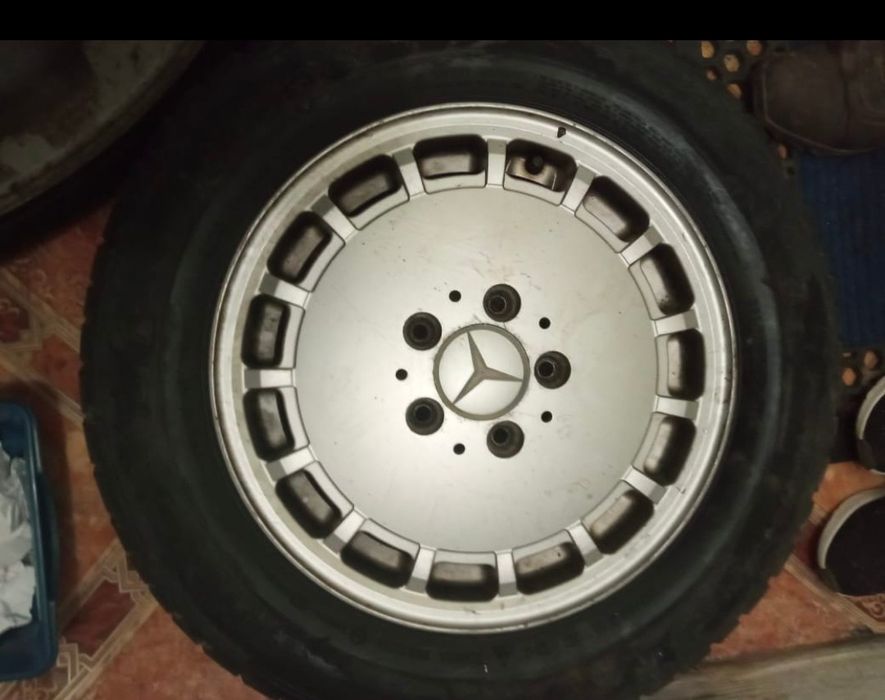 Продам титановые диски на Мерседес .15