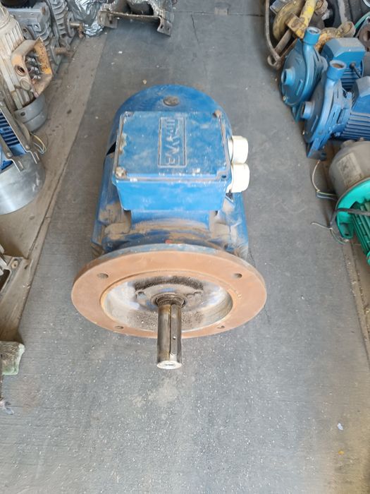 Электродвигатель 15/3000