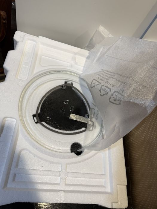 Микровълнова фурна SAMSUNG MG23K3515AW/OL