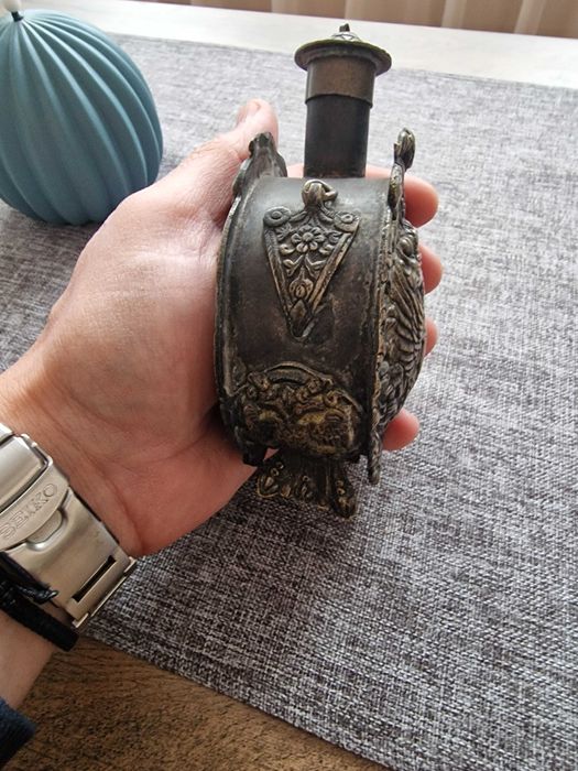 Антична руска месингова барутница