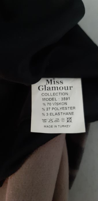 Fusta Miss Glamour superba moale fina groasa de iarna M