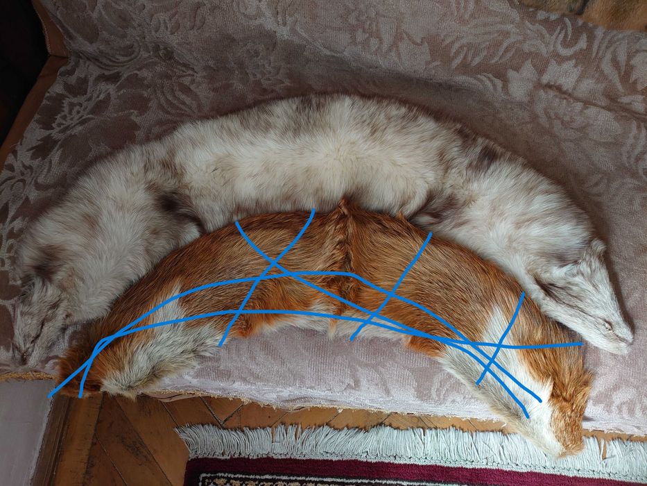 3 haine blana-Vizam (nurca), Karacul (Astrakhan), miel negru+accesorii