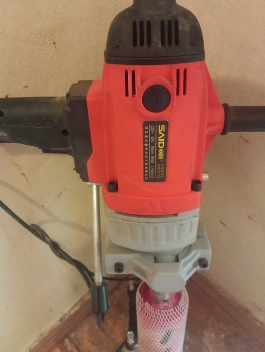 Продаётся дрель алмазного бурения