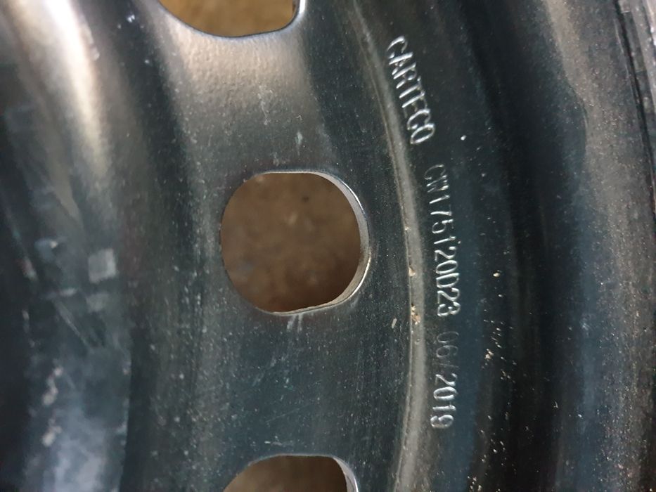 Патерица 5Х120  bmw 17ц