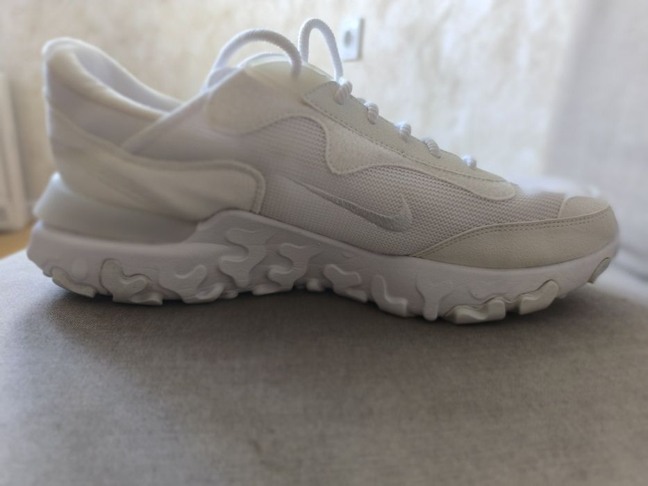 Бели Маратонки Nike