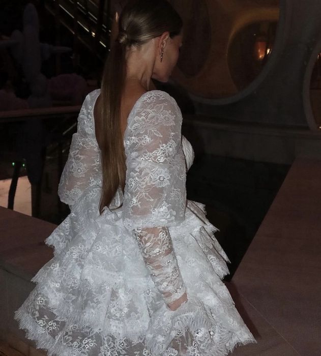 Уникална дантелена рокля