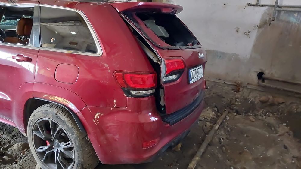 Jeep Grand Cherokee WK2 6.4 srt8 475кс на части!