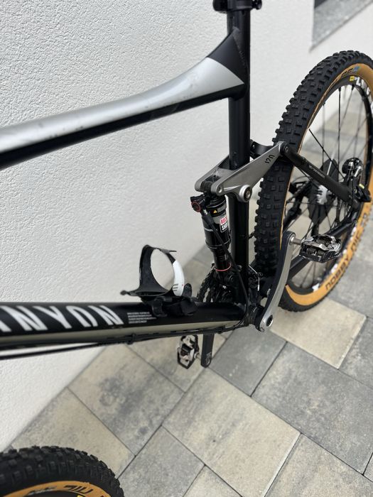 Bicicleta full suspension Canyon Nerve Xc 9.0