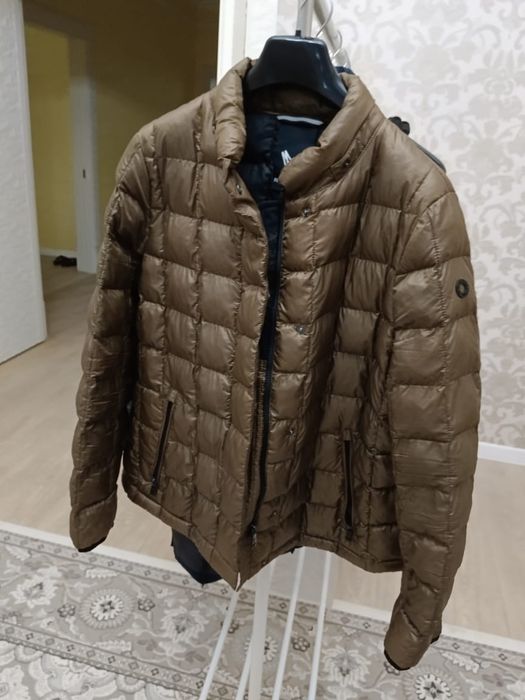 Продам куртку женскую,б.у.,Германия.