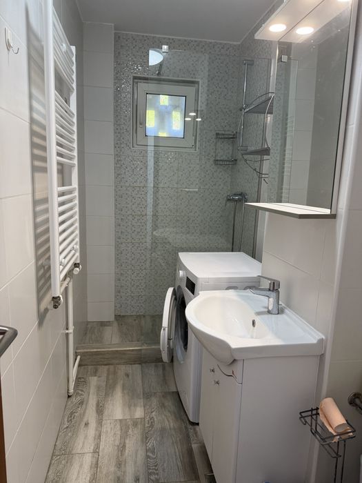 Inchiriez ap 2 camere centrala gaz & aer conditionat Tomis Nord
