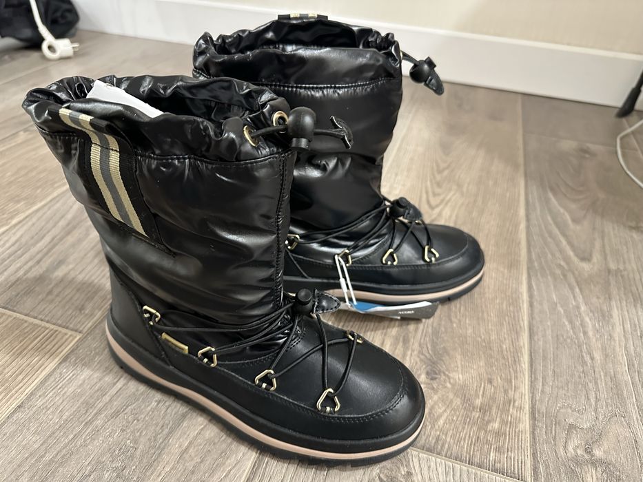 Сапоги зимние дутики  Geox