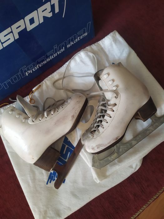 Фигурные коньки Профессиональные