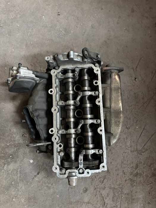 Глава с валове VW AUDI 3.0 TDI