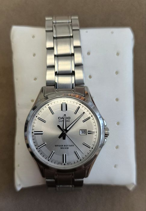 Продам оригинальные часы Casio!