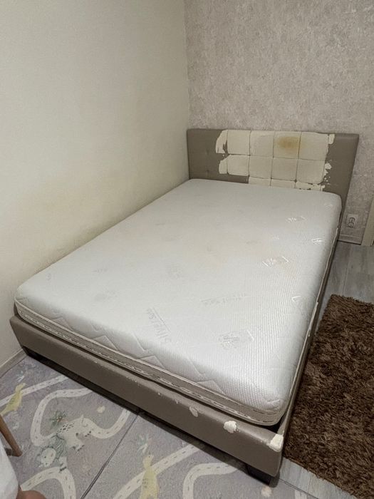 Donez pat și saltea