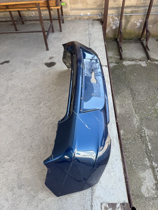 Продам задний бампер на кобальт