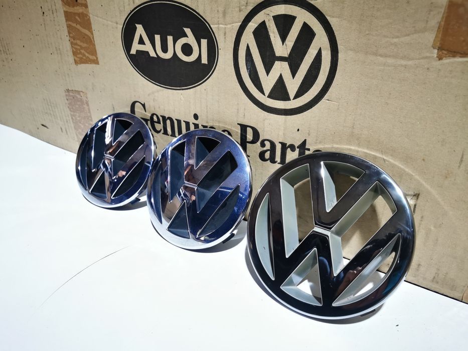 emblema noua originala grila fata

volkswagen passat sharan lt