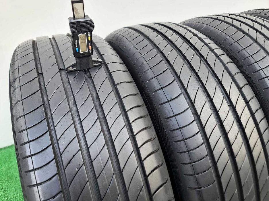 4бр. 215/65/17 MICHELIN Primacy 4- летни