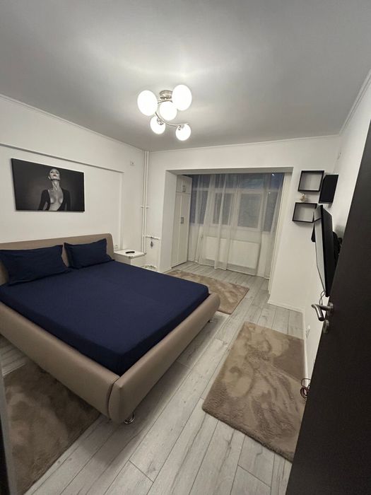 Inchiriez apartament 3 camere