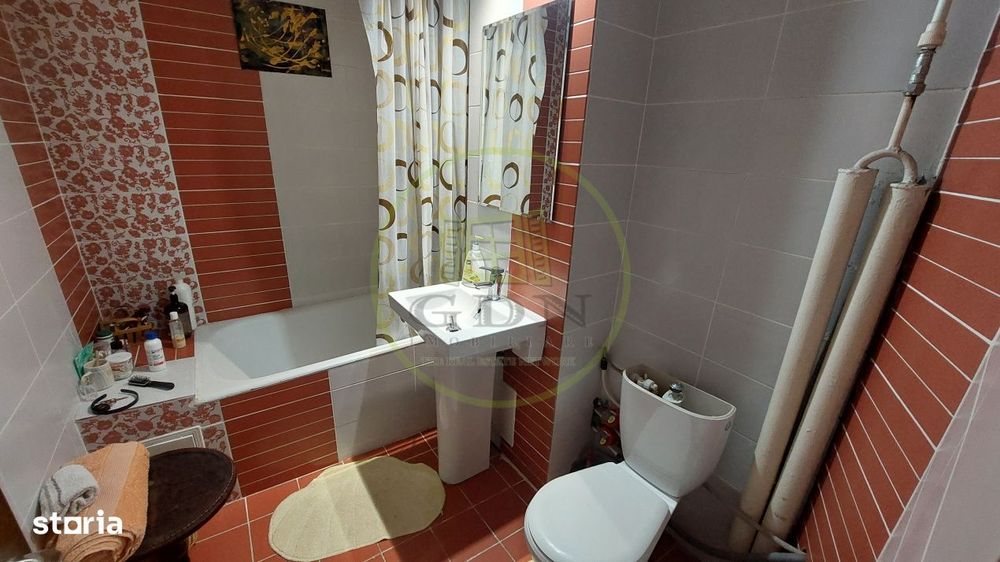 Apartament doua camere decomandat, 52 mp, cartier Cornitoiu, zona Lice