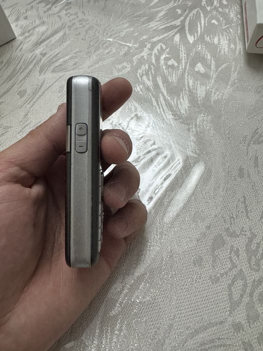 Nokia 6070. Сотилади.