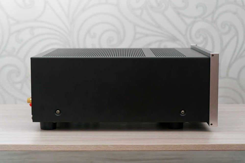 интегральный усилитель McIntosh MA6300 (США)