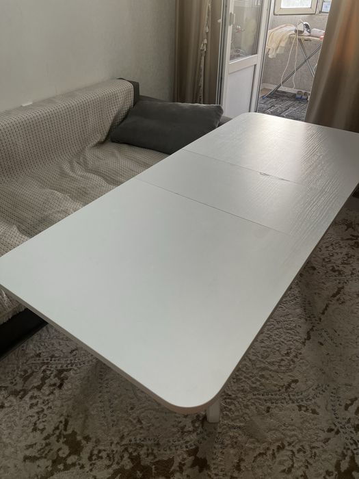 Стол в хорошем состоянии