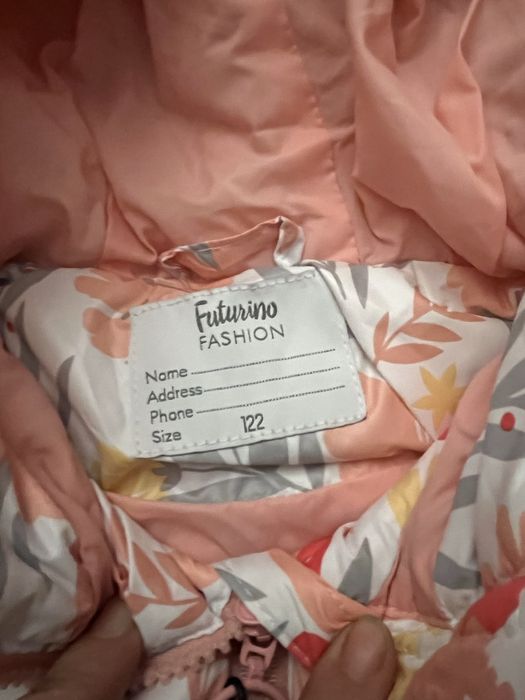 Куртка на девочку