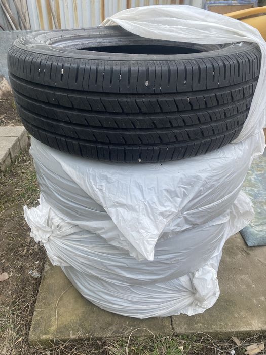 Шины 235/60/17 бу