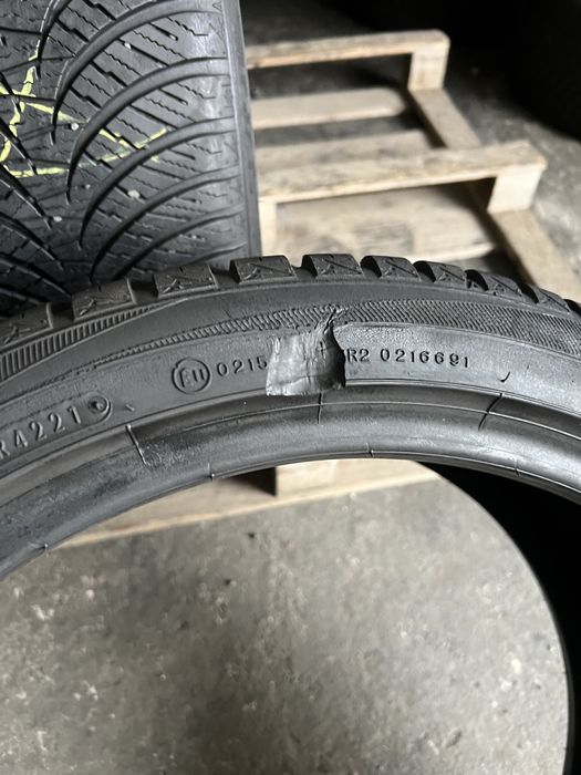 2 anvelope m+s 225/40/18 Falken 6.5 mm!