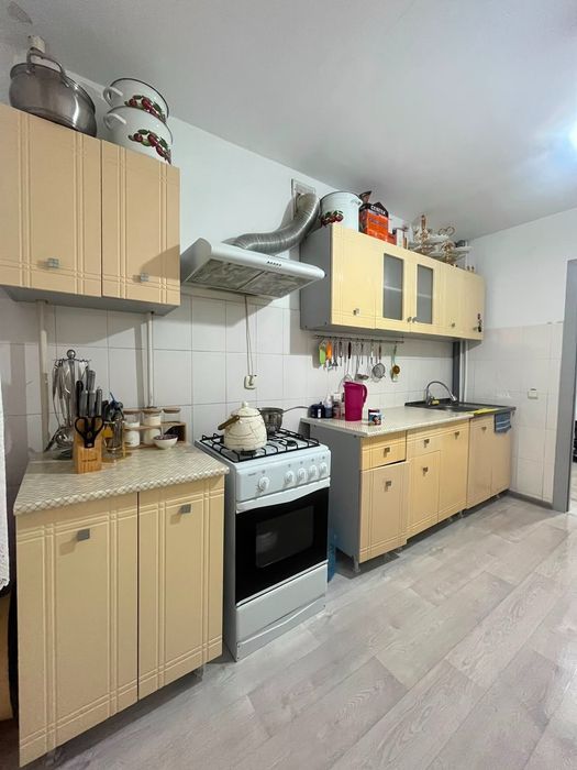 Продам 2 х кв 8/9 эт Нур сити