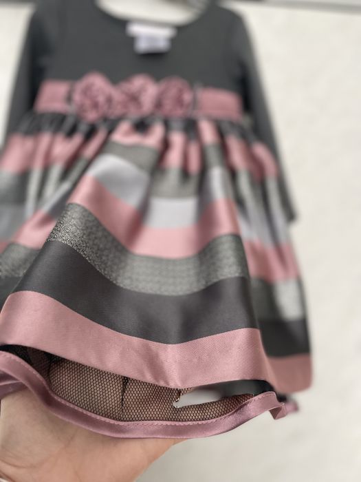 Страхотна рокля,86 рр