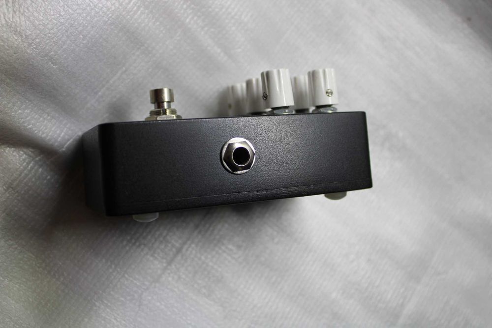 Reverb Педал ЖЕСТОК с Много Настройки - УБИЙСТВЕН  Reverb - НОВ