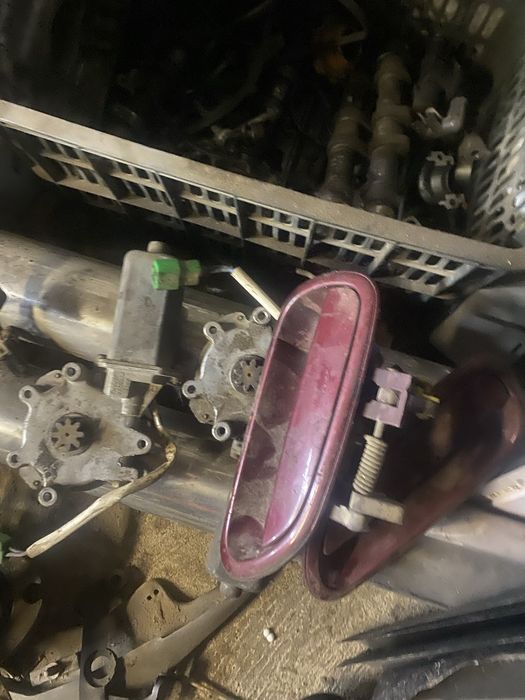 Субару Легаси BG