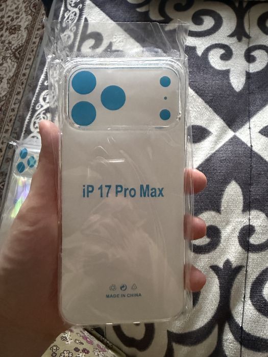 Чехол прозрачный на 17 про макс