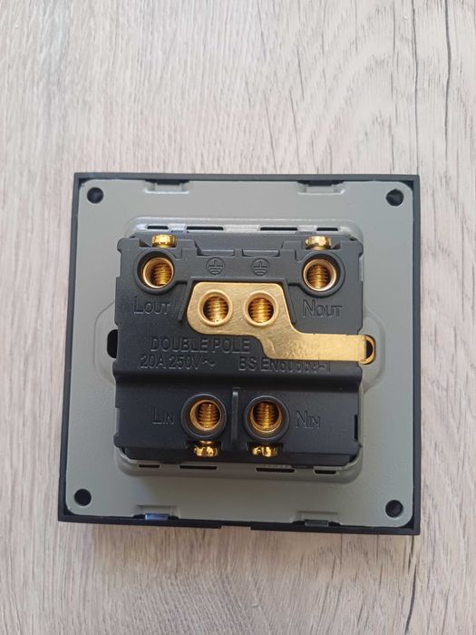 Выключатели клавишные