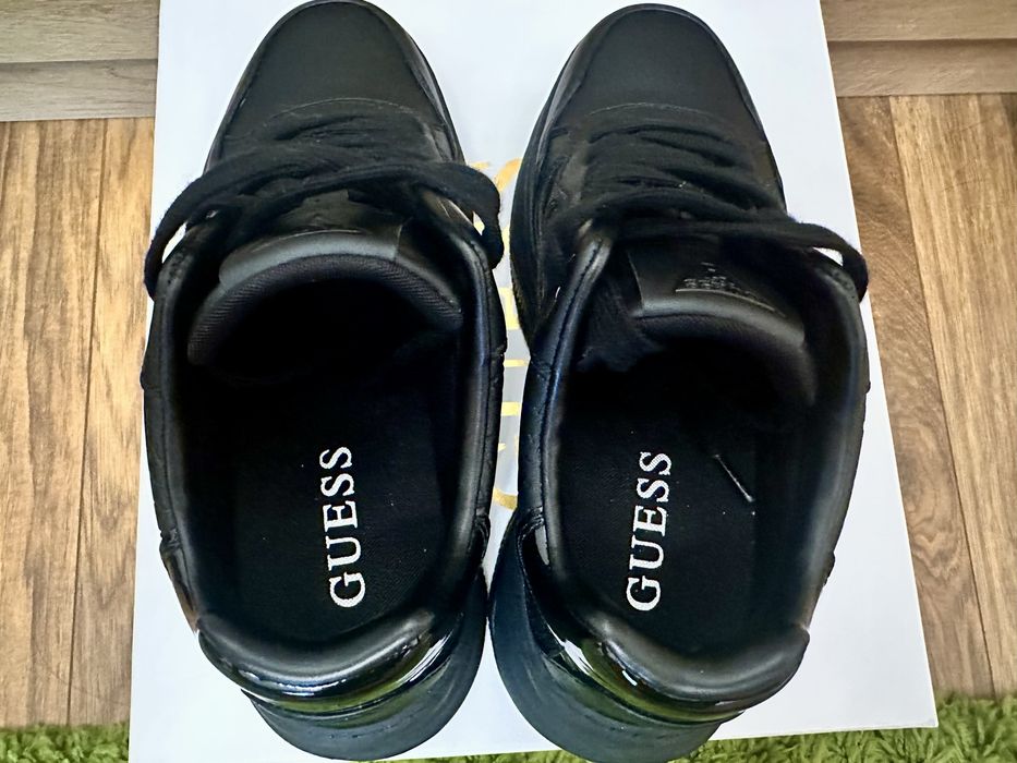Сникърси /  обувки GUESS оригинал