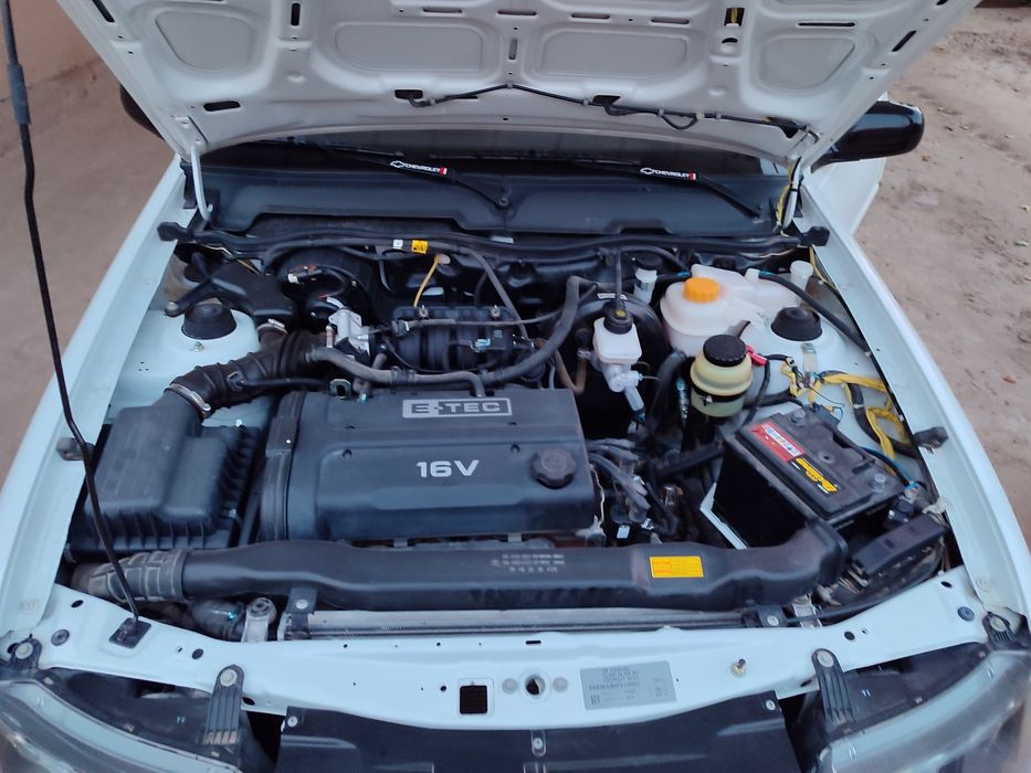 NEXIA 2 Сотилади