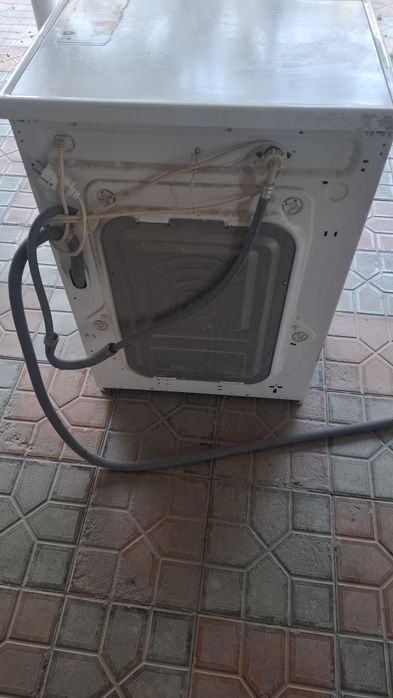 Продоётся стиралная машинка LG