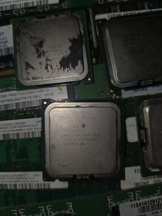 Ram памет 512MB и процесори