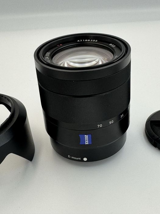 sony Zeiss 16-70mm F4 ZA OSS