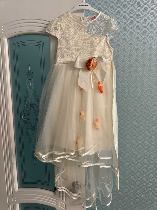 Платье нарядное на утренники