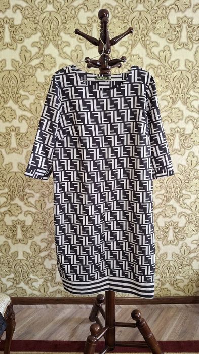 Платье женское повседневное