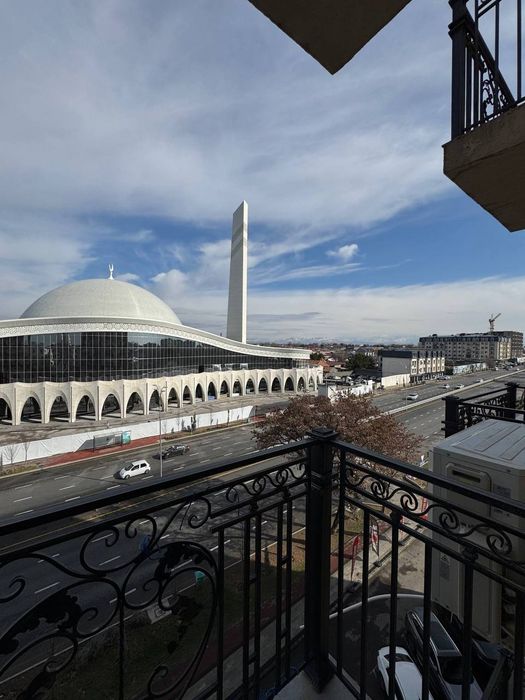 Продается 3х ком квартира, ЖК Хилол Резиденс, ор-р: ЭКО базар, 100м²