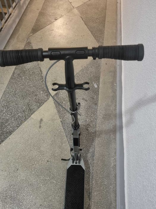 Vand trotineta Oxelo copii neagra